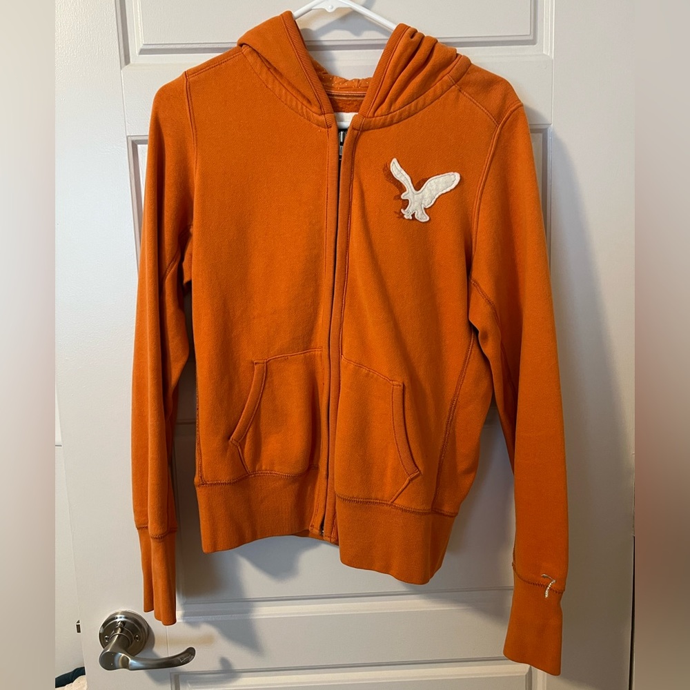 American Eagle women’s zip up hoodie
